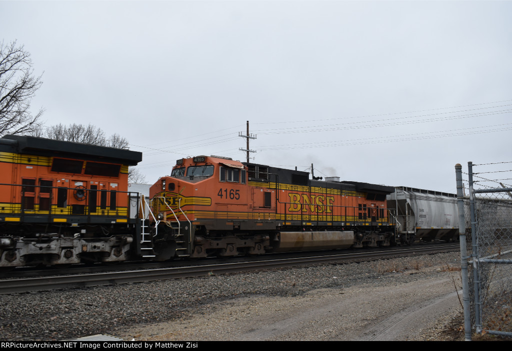 BNSF 4165